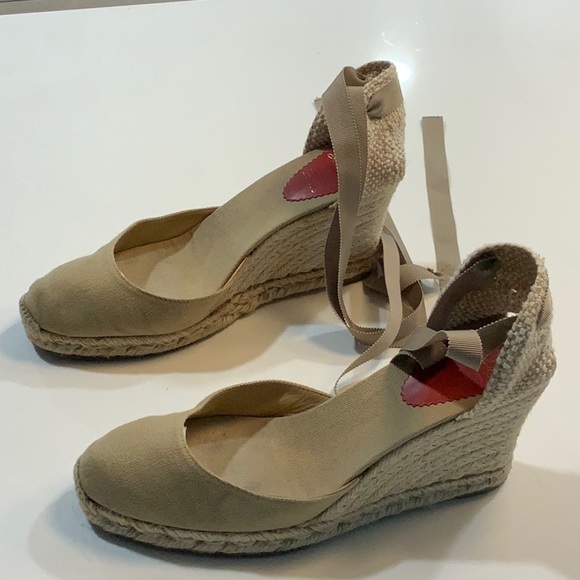 Christian Louboutin Canvas D'Orsay Espadrills
Tan, Round-Toes, Wedge Heel - Picture 5 of 15